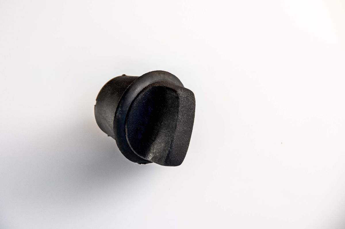 Bait Tank Drain Bung